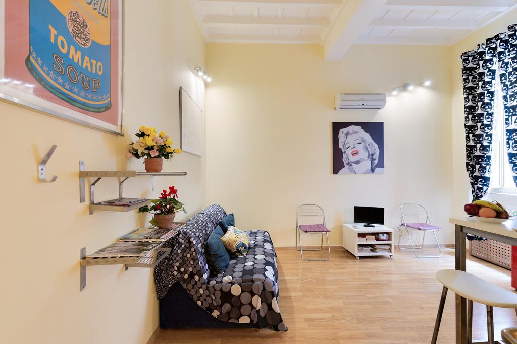 Casa Vacanze Colosseum By Alice Rome Exterior photo